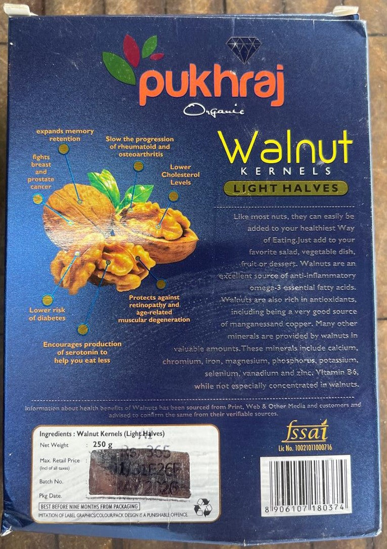 Pukhraj Organic Akhrot Giri Walnut Kernels Light Halves 250g Code5001