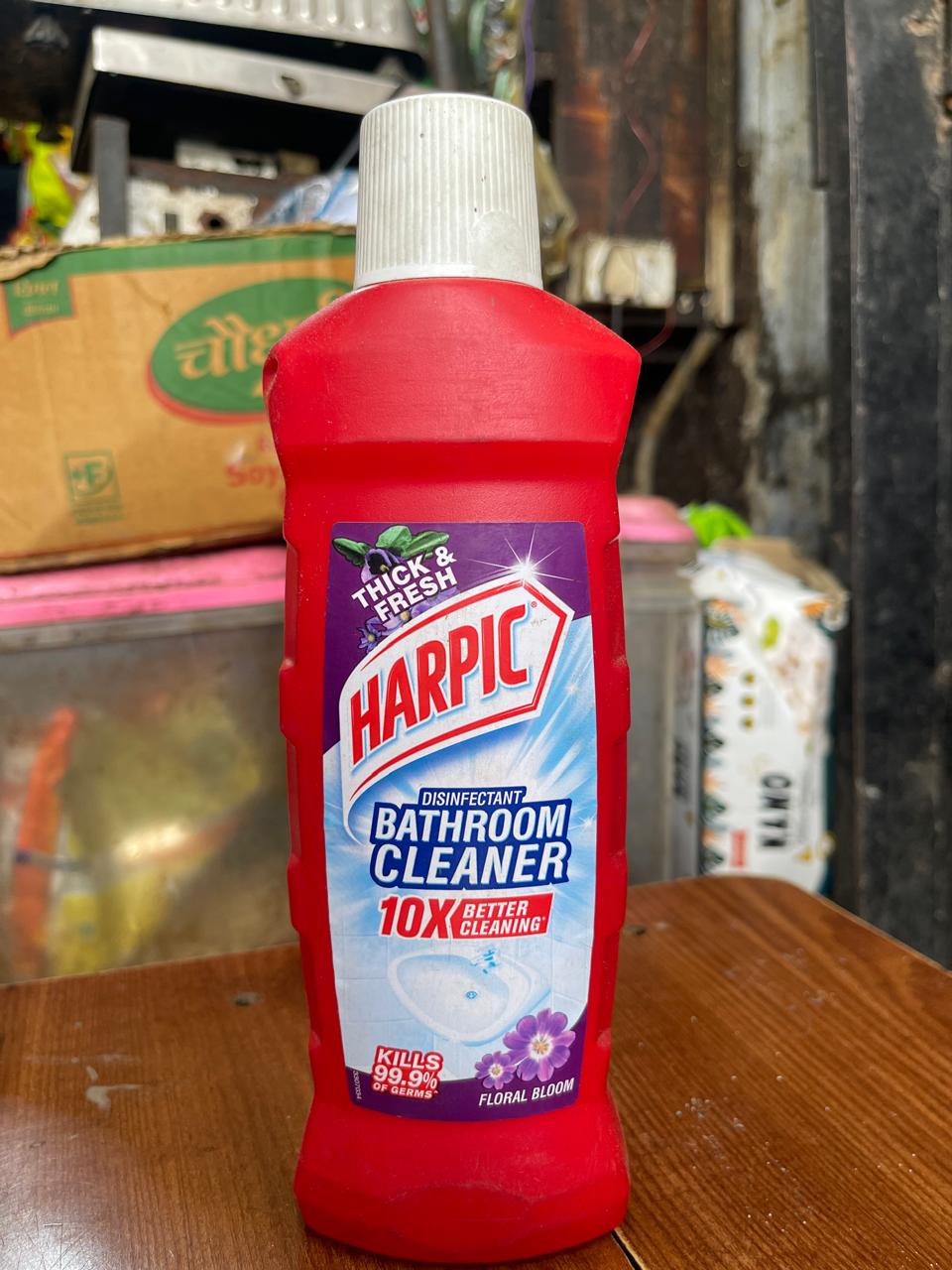 Harpic Disinfectant Bathroom Cleaner Floral Bloom 10X Better Cleaning