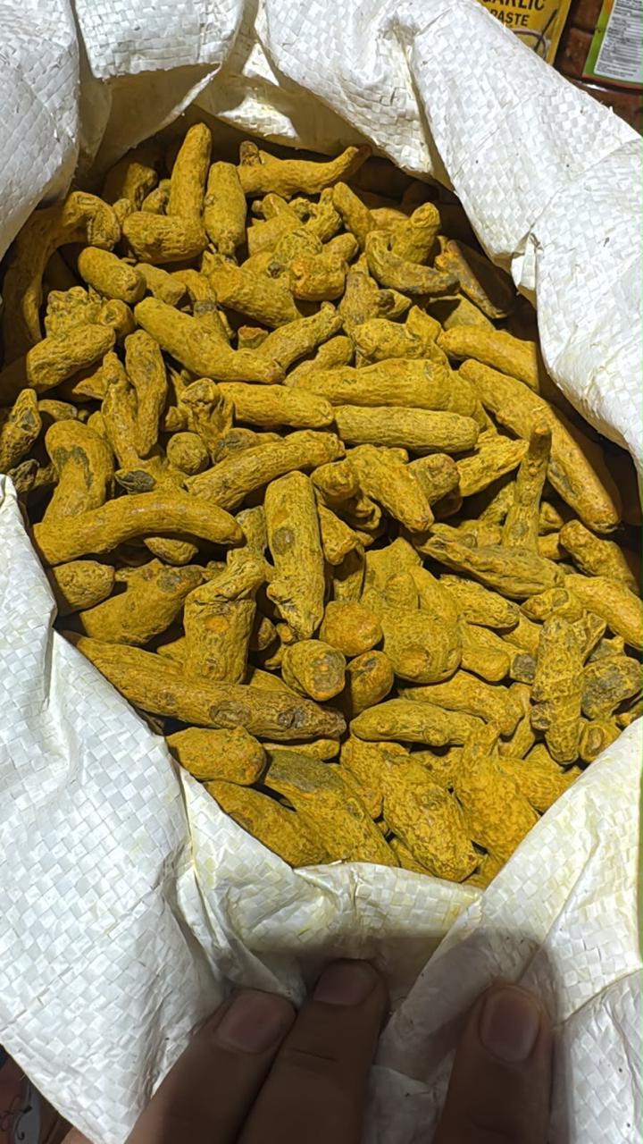 Sabut Haldi (Whole Turmeric) 250g C5001