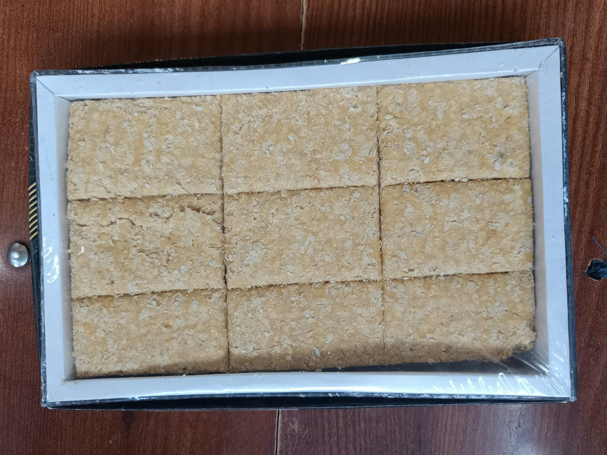LaZeeZ Gajak 400 g (1 Pack) | Code 5001